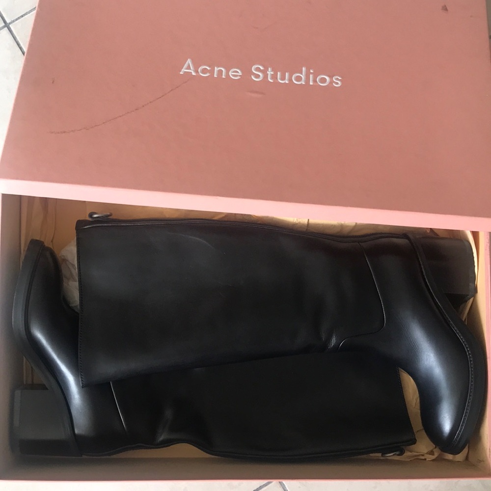 Acne Studio New Leather Boots